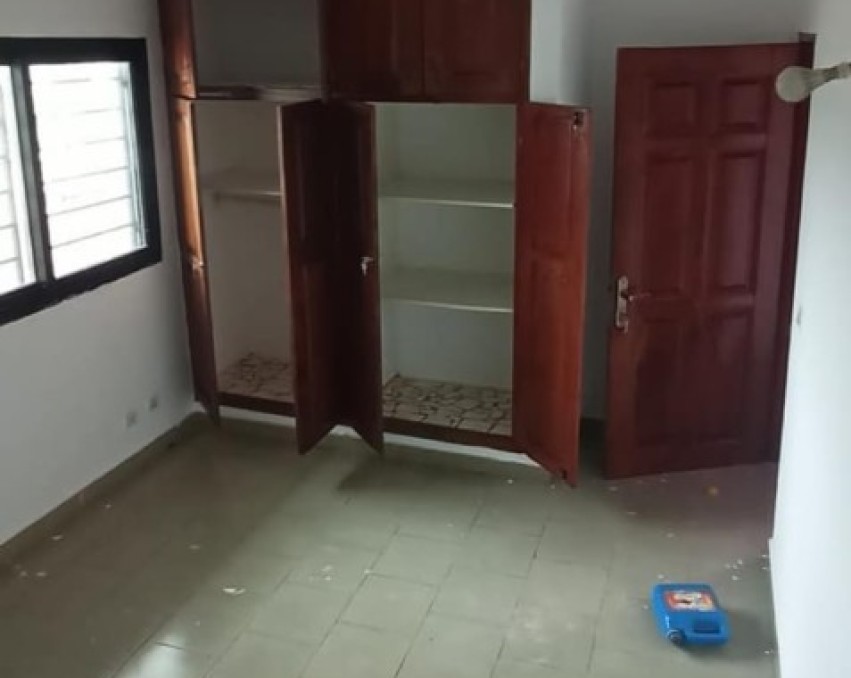 1 CHAMBRE SALON A LOUER ABIDJAN bingerville carrefour CIE