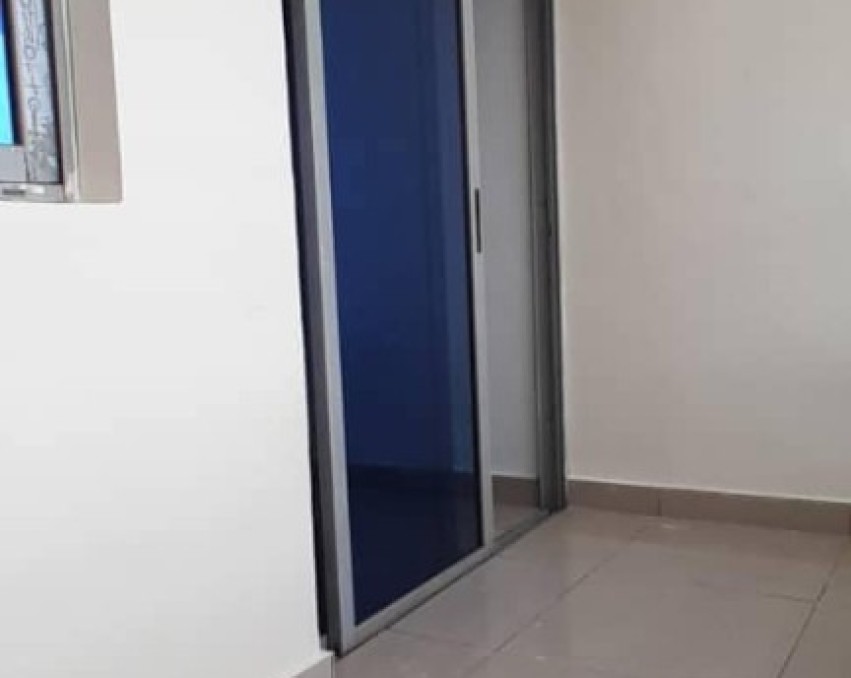 STUDIO A LOUER ABIDJAN COCODY RIVIERA FAYA (Verso) DE PLAYCE CARREFOUR