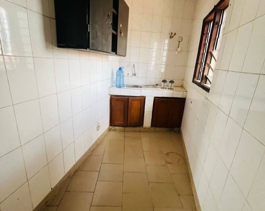 2 CHAMBRES SALON A LOUER ABIDJAN COCODY RIVIERA FAYA ROUTE ABATTA CARREFOUR DROGBA