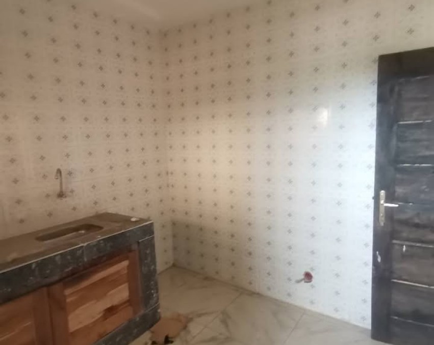 2 CHAMBRES SALON A LOUER ABIDJAN YOPOUGON LUBAFRIQUE