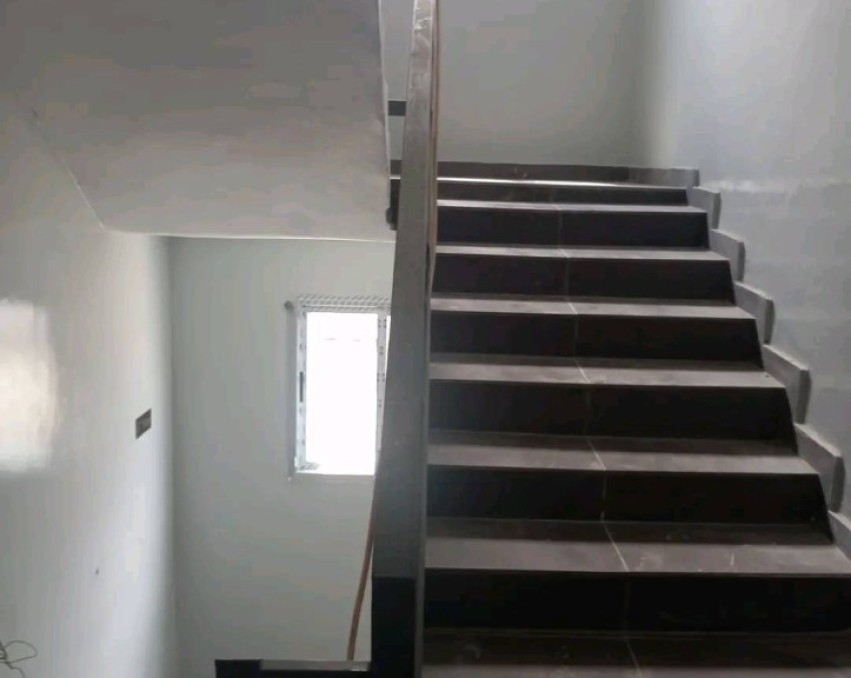 2 CHAMBRES SALON A LOUER ABIDJAN ABOBO N'DOTRÉ JUSTE AUX ROND POINT DE N'DOTRÉ