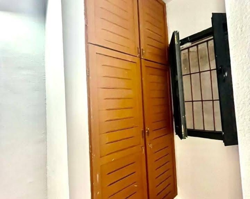 1 CHAMBRE SALON A LOUER ABIDJAN KOUMASSI ZOÉ BRUNO QUARTIER  ( SOWETO ) 